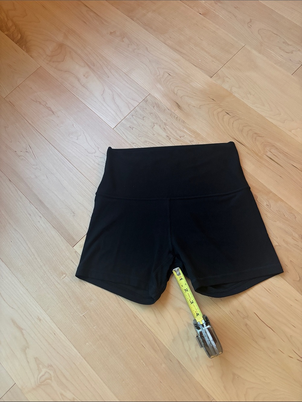 lululemon women’s NWOT’s biker shorts
